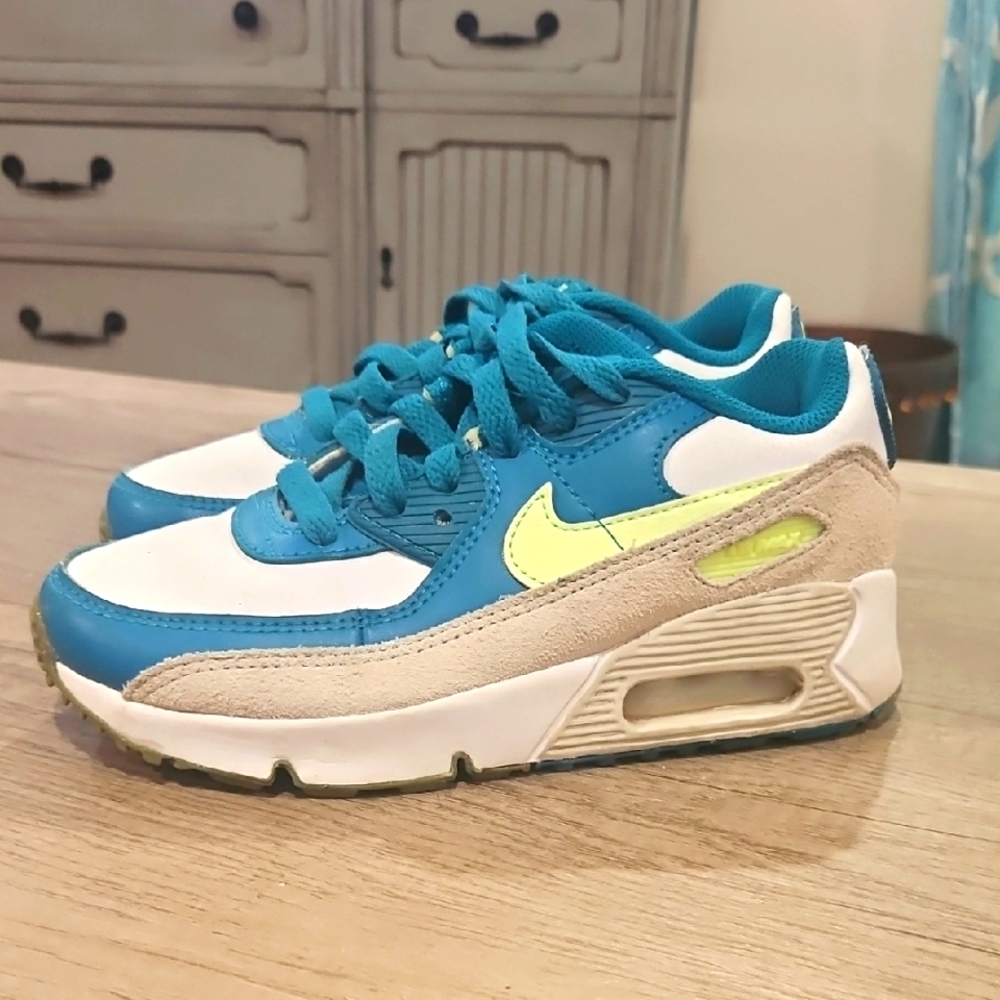 Nike Kids Nike Air Max 90 LTR leather white &  turquoise size 13.5